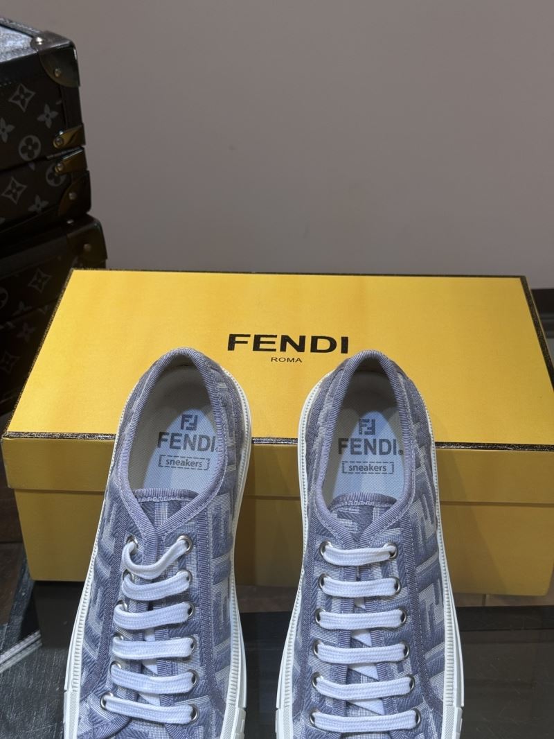 Fendi Low Shoes